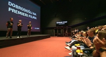 'Poharska komedija' v Mariboxu napolnila kar sedem dvoran 