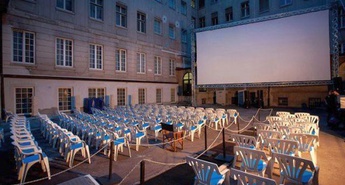 Današnji začetek Kinodvorove poletne sezone s Kinodvoriščem