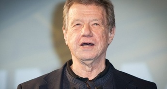 Prihaja John McTiernan!