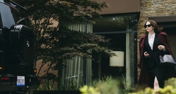 »Začne se z nečim veličastnim …«