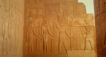 Kraljice starega Egipta