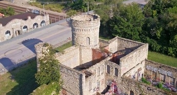 OPUŠČENE GRADNJE, 8. sezona