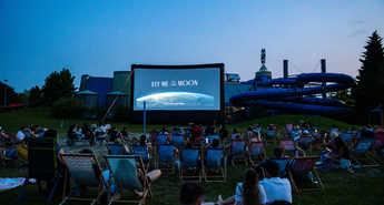 LUNA TAKO NA NEBU KOT NA KINO PLATNU