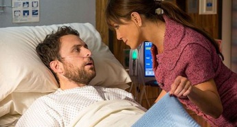 Jennifer Aniston se na skupinski terapiji ni uspelo znebiti odvisnosti od seksa