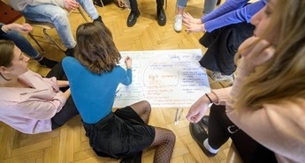 Mladi filmski selektorji za mlado občinstvo