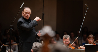 Ljubezen, ujeta v notah