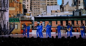 David Byrne prihaja v puljsko Areno