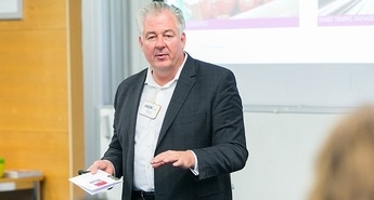 Intervju: Frank Barz