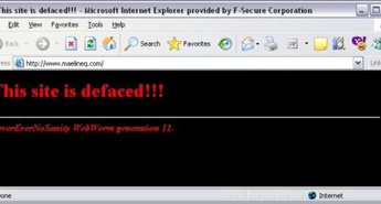 Črv Santy.A preko napake briše spletne strani