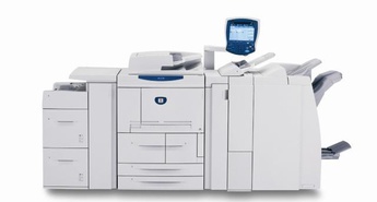 Xerox z novim črno-belim tiskalniškim/fotokopirnim sistemom