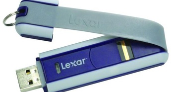 Varni USB pomnilnik z identifikacijo prstnih odtisov