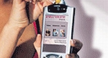 Do pornografskih vsebin raje prek računalnika kot z mobilnim telefonom