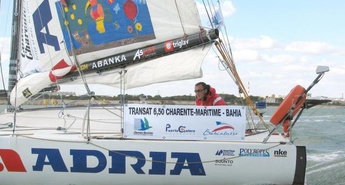 &raquo;Neuničljive kamere&laquo; na regati Transat 2005