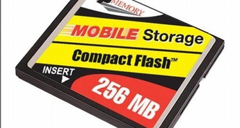 Pri tekmovanju med pomnilnikom NAND flash in trdimi diski ne bo enega zmagovalca