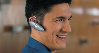 Slušalke Bluetooth najbolj razširjen dodatek za mobilne telefone