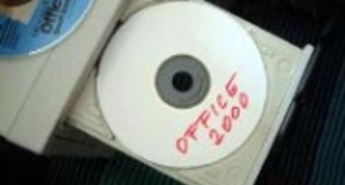 Število nezakonito uporabljenih računalniških programov v Sloveniji počasi upada