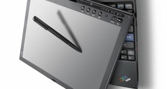 Zagorel tudi prenosnik podjetja Lenovo