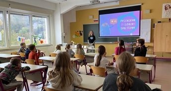 Ne ujemimo se na trnek