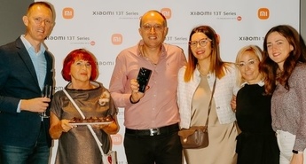 Serija Xiaomi 13T in Čokoladni atelje Dobnik