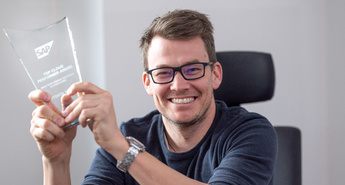 »Top cloud perfomer award« 