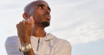 Pravijo, da ura na roki pove veliko o njenem lastniku