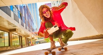 Telefon HONOR 90 Lite končno tudi v Sloveniji