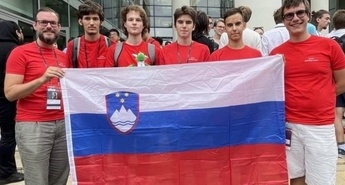 Bron na mednarodni računalniški olimpijadi