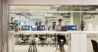 Microsoft 365 Copilot sedaj govori slovensko 