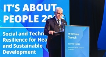 Bo umetna inteligenca rešila svet ali ga uničila?