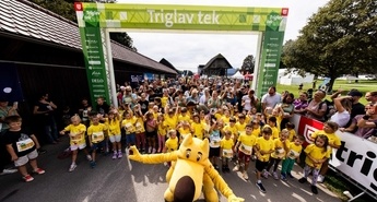 Triglav tek privabil več kot 2.000 obiskovalcev 