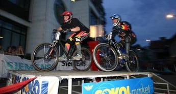 VAUH MIRNO DO ZMAGE IN VODSTVA V POKALU