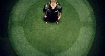 Rooney v laserski bitki s Torresom v novem spletnem filmu Nike