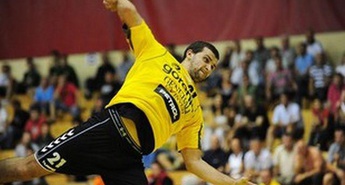 ZLATOROGU ODPADLI ROGOVI