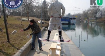 DANAŠNJI »LONGEST RAIL SLIDE ON A WAKEBOARD« JE PRESTAVLJEN