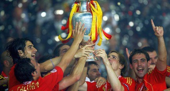 Canon bo predstavljal izvrstne fotografije s prvenstva za ljubitelje nogometa