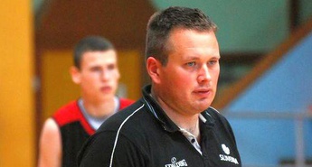 Dejan Gašparin iz KK Krka v KK Maribor Messer