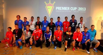 Domovanje ekip Evropskega finala lige Nike Premier Cup 2013