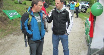 Številni pohodniki na Pohorju pregnali sive oblake