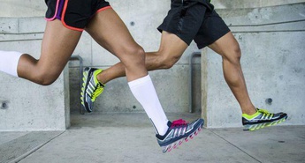 Tekaški copati za eksploziven in energičen začetek sezone