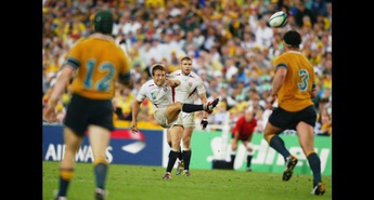 Ljubitelji ragbija so Jonnyja Wilkinsona in Nelsona Mandelo uvrstili v »Priceless Rugby World Cup Moments«*