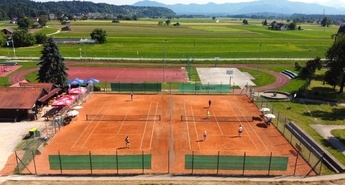 USPEŠNA PREMIERA ITF MT100 TRŽIČ