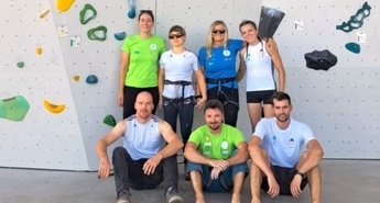 PARAPLEZALCI ZAČENJAJO SVETOVNO PRVENSTVO