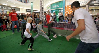 NISSANOVA NOGOMETNA VROČICA V MARIBORU