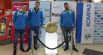 V Velenju pozdravili pokal evropskega rokometnega prvenstva