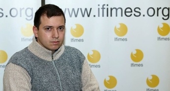 Raziskava ● Dejan Azeski