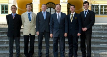 Akademsko društvo Pravnik opozarja na grobo kršitev prava v primeru odvzema mandata opozicijskemu poslancu