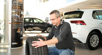 Celoletne pnevmatike, da ali ne?