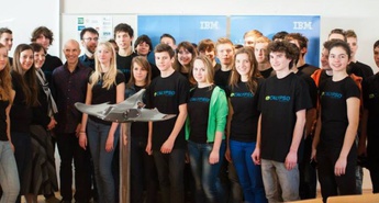 Izdelujemo podmornico, ki bo sposobna potopa do najglobje točke jadranskega morja