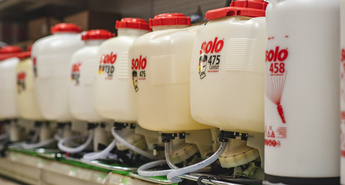 Nepogrešljivi vrtni stroji in orodje za jesensko urejanje okrasnega vrta