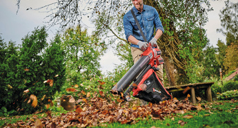 Igra in delo na jesenskem vrtu 